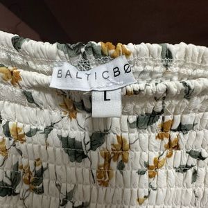 Size large Baltic born mid length dress